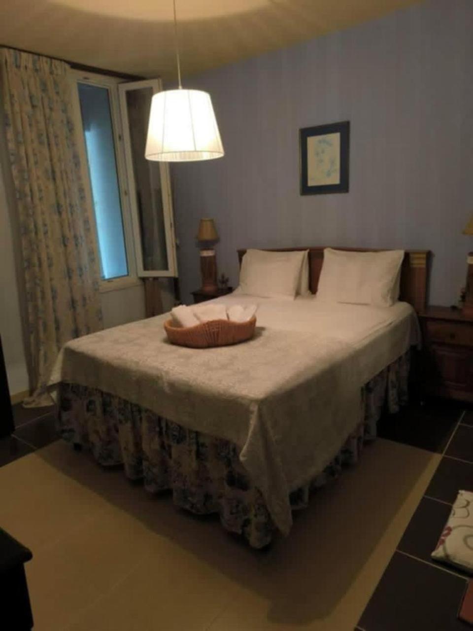 Cozy Apartment Alexandros Near Aqueduct Kavala Exterior foto